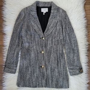 BCBGeneration White/Black Coat Med